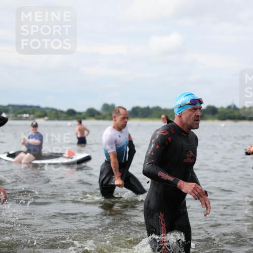 21.06.2026 - Viking Triathlon Michael Strokosch http://msf.ph/oto/9822826 21.06.2026 10:35:23 Schwimmen 49, 73, 136, 194, 226, 242, 311, 332, 380, 430, 490, 501, 551, 623 meine-sportfotos.de