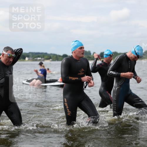 21.06.2026 - Viking Triathlon Michael Strokosch http://msf.ph/oto/9822832 21.06.2026 10:35:26 Schwimmen 49, 73, 136, 194, 226, 242, 311, 332, 380, 430, 490, 501, 551 meine-sportfotos.de