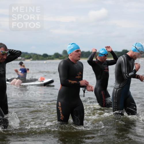 21.06.2026 - Viking Triathlon Michael Strokosch http://msf.ph/oto/9822833 21.06.2026 10:35:26 Schwimmen 49, 73, 136, 194, 226, 242, 311, 332, 380, 430, 490, 501, 551 meine-sportfotos.de