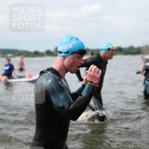 21.06.2026 - Viking Triathlon Michael Strokosch http://msf.ph/oto/9822853 21.06.2026 10:35:33 Schwimmen 49, 136, 226, 242, 311, 332, 380, 430, 501, 551 meine-sportfotos.de