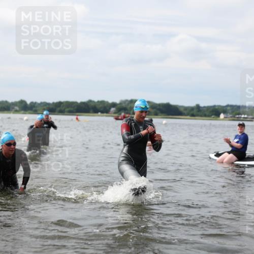 21.06.2026 - Viking Triathlon Michael Strokosch http://msf.ph/oto/9822867 21.06.2026 10:35:59 Schwimmen 20, 137, 200, 202, 323, 360, 472, 530, 560, 651, 656 meine-sportfotos.de