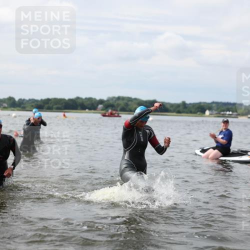 21.06.2026 - Viking Triathlon Michael Strokosch http://msf.ph/oto/9822868 21.06.2026 10:35:59 Schwimmen 20, 137, 200, 202, 323, 360, 472, 530, 560, 651, 656 meine-sportfotos.de