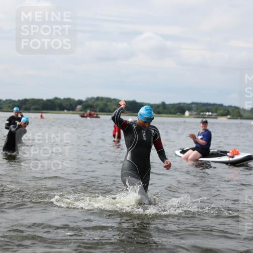 21.06.2026 - Viking Triathlon Michael Strokosch http://msf.ph/oto/9822869 21.06.2026 10:35:59 Schwimmen 20, 137, 200, 202, 323, 360, 472, 530, 560, 651, 656 meine-sportfotos.de