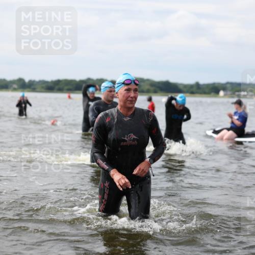 21.06.2026 - Viking Triathlon Michael Strokosch http://msf.ph/oto/9822880 21.06.2026 10:36:03 Schwimmen 20, 137, 200, 202, 205, 323, 360, 472, 530, 556, 560, 651, 656 meine-sportfotos.de