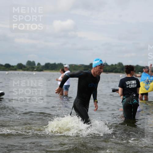 21.06.2026 - Viking Triathlon Michael Strokosch http://msf.ph/oto/9822889 21.06.2026 10:36:07 Schwimmen 16, 20, 113, 200, 205, 323, 360, 530, 556, 560, 656 meine-sportfotos.de