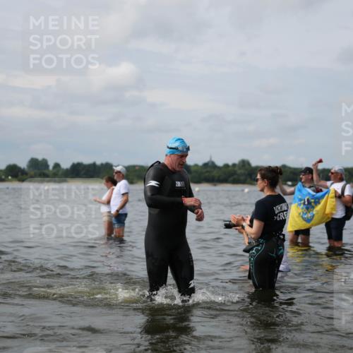 21.06.2026 - Viking Triathlon Michael Strokosch http://msf.ph/oto/9822899 21.06.2026 10:36:10 Schwimmen 16, 43, 113, 200, 205, 323, 360, 475, 530, 556, 560, 604, 656 meine-sportfotos.de