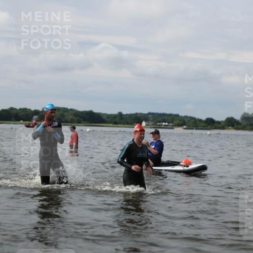 21.06.2026 - Viking Triathlon Michael Strokosch http://msf.ph/oto/9822902 21.06.2026 10:36:12 Schwimmen 16, 43, 113, 200, 205, 323, 360, 475, 530, 556, 560, 604, 656 meine-sportfotos.de