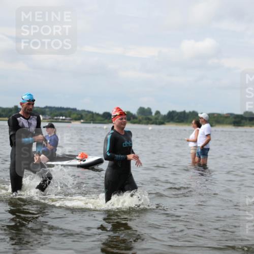 21.06.2026 - Viking Triathlon Michael Strokosch http://msf.ph/oto/9822908 21.06.2026 10:36:13 Schwimmen 16, 43, 113, 200, 205, 323, 475, 530, 543, 556, 560, 604, 656 meine-sportfotos.de