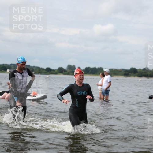 21.06.2026 - Viking Triathlon Michael Strokosch http://msf.ph/oto/9822910 21.06.2026 10:36:14 Schwimmen 16, 43, 113, 200, 205, 323, 475, 543, 556, 560, 604, 656 meine-sportfotos.de
