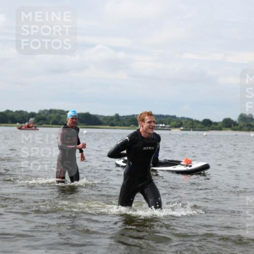 21.06.2026 - Viking Triathlon Michael Strokosch http://msf.ph/oto/9822917 21.06.2026 10:36:16 Schwimmen 16, 43, 113, 205, 323, 475, 543, 556, 560, 604, 612, 656 meine-sportfotos.de