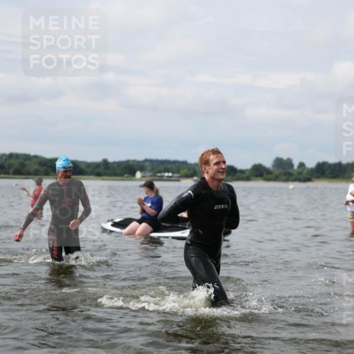 21.06.2026 - Viking Triathlon Michael Strokosch http://msf.ph/oto/9822920 21.06.2026 10:36:17 Schwimmen 16, 43, 113, 205, 323, 475, 543, 556, 560, 604, 612, 656 meine-sportfotos.de