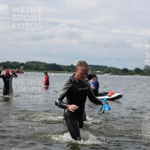 21.06.2026 - Viking Triathlon Michael Strokosch http://msf.ph/oto/9822929 21.06.2026 10:36:21 Schwimmen 16, 43, 113, 205, 323, 404, 475, 543, 556, 604, 612, 656 meine-sportfotos.de