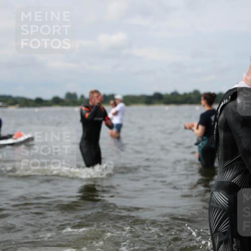 21.06.2026 - Viking Triathlon Michael Strokosch http://msf.ph/oto/9822942 21.06.2026 10:36:26 Schwimmen 16, 43, 113, 205, 219, 404, 475, 543, 604, 612, 648 meine-sportfotos.de