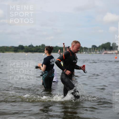 21.06.2026 - Viking Triathlon Michael Strokosch http://msf.ph/oto/9822947 21.06.2026 10:36:28 Schwimmen 16, 43, 113, 205, 219, 404, 475, 526, 543, 604, 612, 648 meine-sportfotos.de