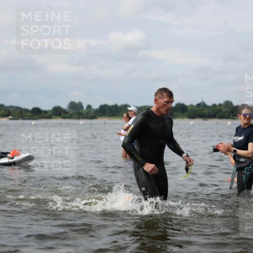 21.06.2026 - Viking Triathlon Michael Strokosch http://msf.ph/oto/9822949 21.06.2026 10:36:29 Schwimmen 16, 43, 113, 219, 404, 475, 526, 543, 604, 612, 648 meine-sportfotos.de