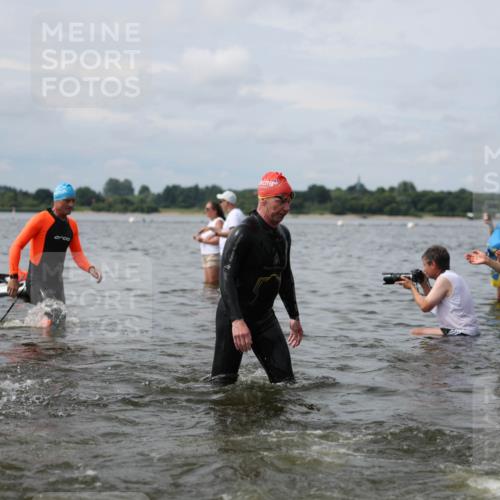21.06.2026 - Viking Triathlon Michael Strokosch http://msf.ph/oto/9822962 21.06.2026 10:36:35 Schwimmen 68, 87, 219, 364, 404, 475, 526, 543, 604, 612, 648 meine-sportfotos.de