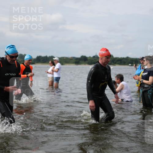 21.06.2026 - Viking Triathlon Michael Strokosch http://msf.ph/oto/9822965 21.06.2026 10:36:35 Schwimmen 68, 87, 219, 364, 404, 475, 526, 543, 604, 612, 648 meine-sportfotos.de
