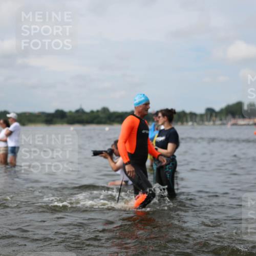 21.06.2026 - Viking Triathlon Michael Strokosch http://msf.ph/oto/9822972 21.06.2026 10:36:38 Schwimmen 68, 87, 122, 219, 364, 404, 526, 543, 606, 612, 648 meine-sportfotos.de