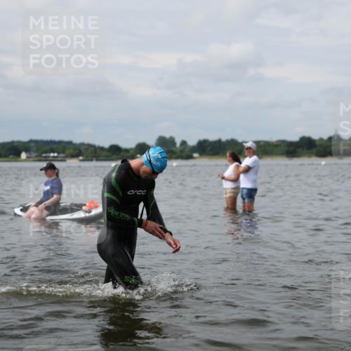 21.06.2026 - Viking Triathlon Michael Strokosch http://msf.ph/oto/9822975 21.06.2026 10:36:42 Schwimmen 68, 87, 122, 219, 325, 364, 395, 404, 526, 606, 648 meine-sportfotos.de