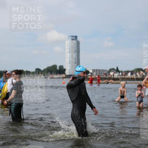 21.06.2026 - Viking Triathlon Michael Strokosch http://msf.ph/oto/9822994 21.06.2026 10:36:51 Schwimmen 68, 84, 87, 122, 186, 325, 364, 395, 407, 526, 606 meine-sportfotos.de