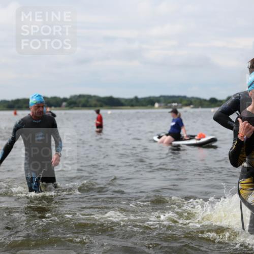21.06.2026 - Viking Triathlon Michael Strokosch http://msf.ph/oto/9823008 21.06.2026 10:36:56 Schwimmen 68, 84, 87, 122, 142, 186, 325, 364, 395, 407, 553, 606 meine-sportfotos.de