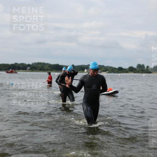 21.06.2026 - Viking Triathlon Michael Strokosch http://msf.ph/oto/9823020 21.06.2026 10:37:02 Schwimmen 84, 89, 122, 142, 186, 325, 395, 407, 455, 553 meine-sportfotos.de