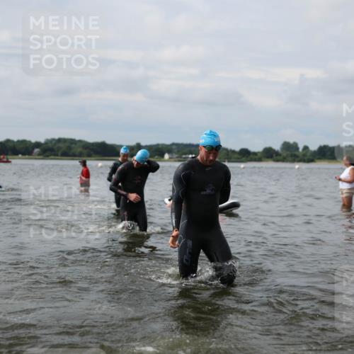 21.06.2026 - Viking Triathlon Michael Strokosch http://msf.ph/oto/9823021 21.06.2026 10:37:02 Schwimmen 84, 89, 122, 142, 186, 325, 395, 407, 455, 553 meine-sportfotos.de