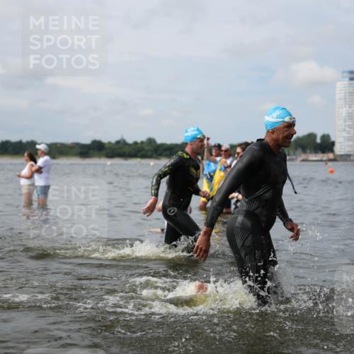 21.06.2026 - Viking Triathlon Michael Strokosch http://msf.ph/oto/9823048 21.06.2026 10:37:18 Schwimmen 64, 89, 111, 239, 370, 450, 455, 545 meine-sportfotos.de