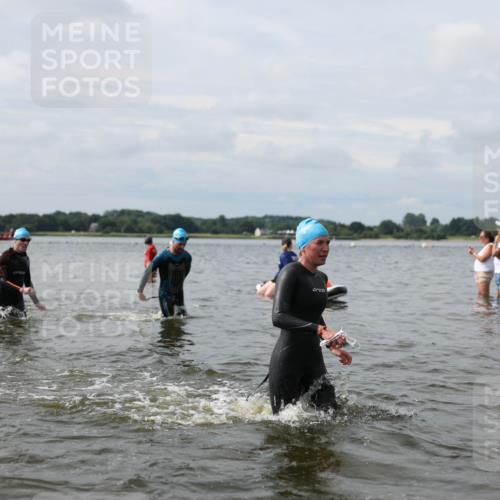 21.06.2026 - Viking Triathlon Michael Strokosch http://msf.ph/oto/9823093 21.06.2026 10:37:42 Schwimmen 171, 197, 239, 243, 285, 449, 467, 513, 545, 633 meine-sportfotos.de