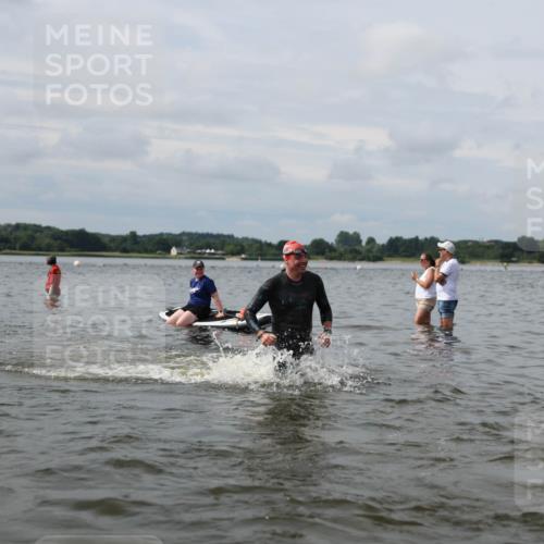 21.06.2026 - Viking Triathlon Michael Strokosch http://msf.ph/oto/9823115 21.06.2026 10:37:49 Schwimmen 99, 171, 197, 241, 243, 285, 449, 467, 633 meine-sportfotos.de