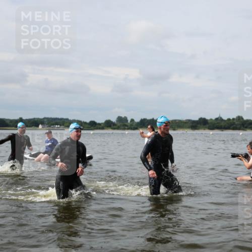 21.06.2026 - Viking Triathlon Michael Strokosch http://msf.ph/oto/9823128 21.06.2026 10:37:56 Schwimmen 80, 99, 171, 241, 285, 315, 449, 633 meine-sportfotos.de