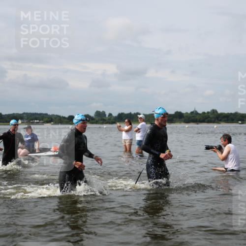 21.06.2026 - Viking Triathlon Michael Strokosch http://msf.ph/oto/9823129 21.06.2026 10:37:56 Schwimmen 80, 99, 171, 241, 285, 315, 449, 633 meine-sportfotos.de