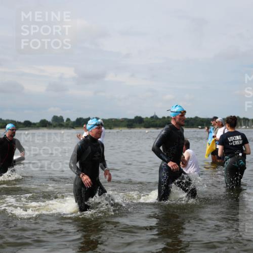 21.06.2026 - Viking Triathlon Michael Strokosch http://msf.ph/oto/9823132 21.06.2026 10:37:57 Schwimmen 80, 99, 171, 241, 285, 315, 449, 633 meine-sportfotos.de