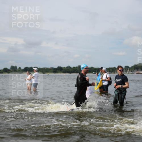 21.06.2026 - Viking Triathlon Michael Strokosch http://msf.ph/oto/9823137 21.06.2026 10:37:59 Schwimmen 80, 99, 171, 241, 285, 315, 449 meine-sportfotos.de