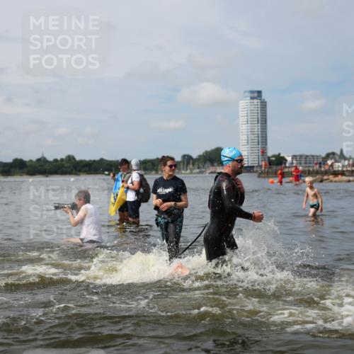 21.06.2026 - Viking Triathlon Michael Strokosch http://msf.ph/oto/9823140 21.06.2026 10:37:59 Schwimmen 80, 99, 171, 241, 285, 315, 449 meine-sportfotos.de