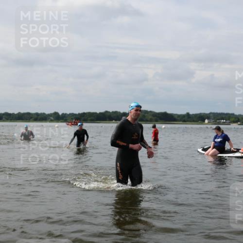 21.06.2026 - Viking Triathlon Michael Strokosch http://msf.ph/oto/9823160 21.06.2026 10:38:11 Schwimmen 80, 99, 315, 316, 465 meine-sportfotos.de