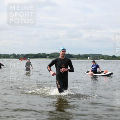 21.06.2026 - Viking Triathlon Michael Strokosch http://msf.ph/oto/9823162 21.06.2026 10:38:11 Schwimmen 80, 99, 315, 316, 465 meine-sportfotos.de