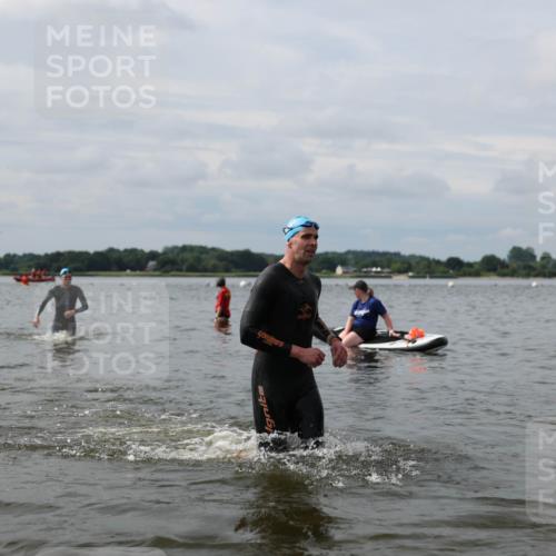21.06.2026 - Viking Triathlon Michael Strokosch http://msf.ph/oto/9823164 21.06.2026 10:38:12 Schwimmen 80, 99, 315, 316, 465 meine-sportfotos.de