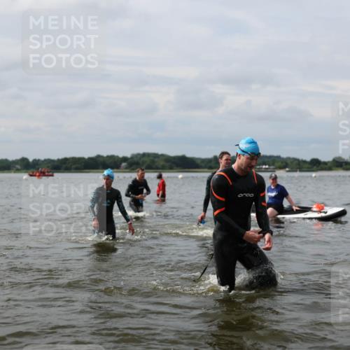 21.06.2026 - Viking Triathlon Michael Strokosch http://msf.ph/oto/9823201 21.06.2026 10:38:32 Schwimmen 53, 55, 144, 300, 303, 316, 397, 419, 546, 567 meine-sportfotos.de