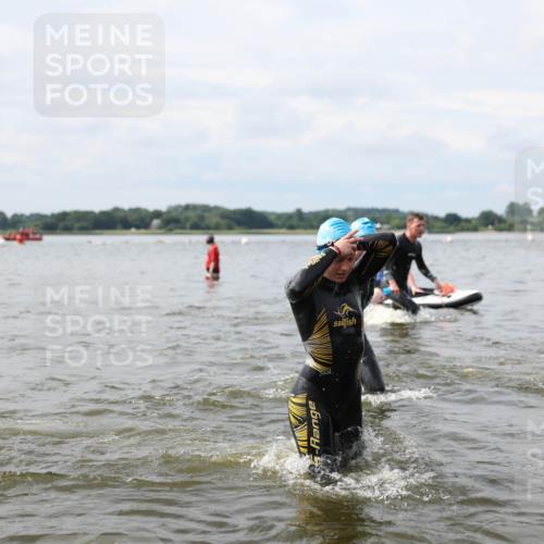 21.06.2026 - Viking Triathlon Michael Strokosch http://msf.ph/oto/9823215 21.06.2026 10:38:36 Schwimmen 53, 55, 144, 300, 303, 397, 419, 546, 567, 666 meine-sportfotos.de