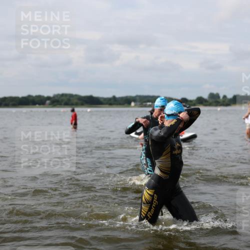 21.06.2026 - Viking Triathlon Michael Strokosch http://msf.ph/oto/9823217 21.06.2026 10:38:37 Schwimmen 53, 55, 144, 300, 303, 397, 419, 546, 567, 666 meine-sportfotos.de