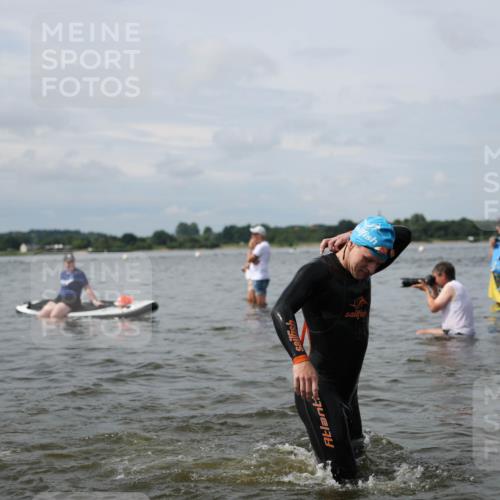 21.06.2026 - Viking Triathlon Michael Strokosch http://msf.ph/oto/9823234 21.06.2026 10:38:44 Schwimmen 53, 55, 144, 303, 397, 419, 559, 666 meine-sportfotos.de