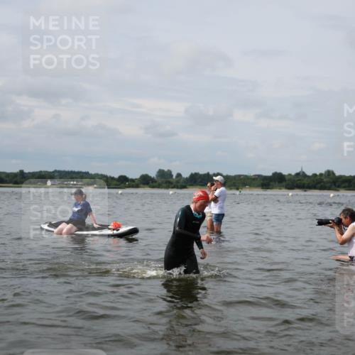 21.06.2026 - Viking Triathlon Michael Strokosch http://msf.ph/oto/9823237 21.06.2026 10:38:47 Schwimmen 53, 144, 303, 419, 559, 666 meine-sportfotos.de