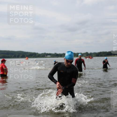 21.06.2026 - Viking Triathlon Michael Strokosch http://msf.ph/oto/9823248 21.06.2026 10:38:59 Schwimmen 152, 232, 328, 340, 457, 559 meine-sportfotos.de