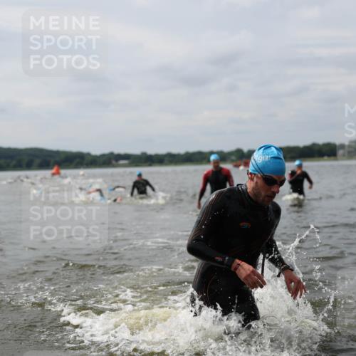 21.06.2026 - Viking Triathlon Michael Strokosch http://msf.ph/oto/9823250 21.06.2026 10:39:00 Schwimmen 152, 214, 232, 328, 340, 457, 559 meine-sportfotos.de