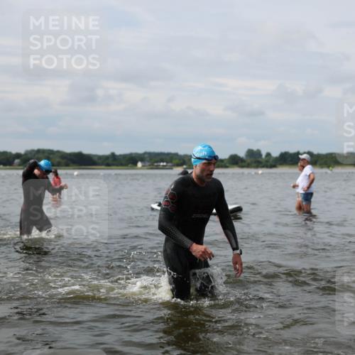 21.06.2026 - Viking Triathlon Michael Strokosch http://msf.ph/oto/9823266 21.06.2026 10:39:11 Schwimmen 152, 214, 229, 232, 328, 340, 457, 508 meine-sportfotos.de