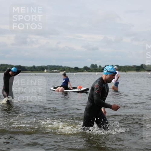 21.06.2026 - Viking Triathlon Michael Strokosch http://msf.ph/oto/9823268 21.06.2026 10:39:11 Schwimmen 152, 214, 229, 232, 328, 340, 457, 508 meine-sportfotos.de