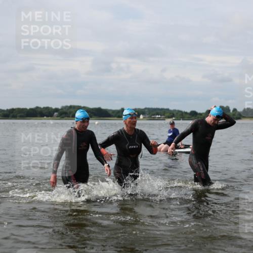 21.06.2026 - Viking Triathlon Michael Strokosch http://msf.ph/oto/9823276 21.06.2026 10:39:14 Schwimmen 152, 214, 229, 232, 328, 340, 457, 508 meine-sportfotos.de