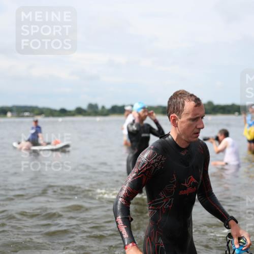 21.06.2026 - Viking Triathlon Michael Strokosch http://msf.ph/oto/9823297 21.06.2026 10:39:28 Schwimmen 229, 349, 400, 442, 485, 508, 519, 634 meine-sportfotos.de