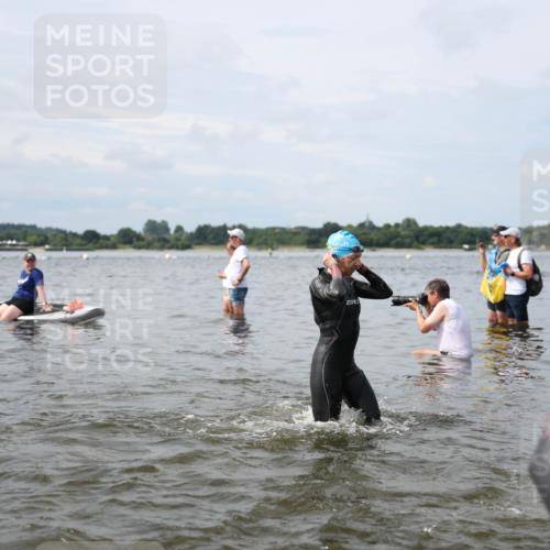 21.06.2026 - Viking Triathlon Michael Strokosch http://msf.ph/oto/9823298 21.06.2026 10:39:29 Schwimmen 229, 349, 400, 442, 485, 508, 519, 634 meine-sportfotos.de